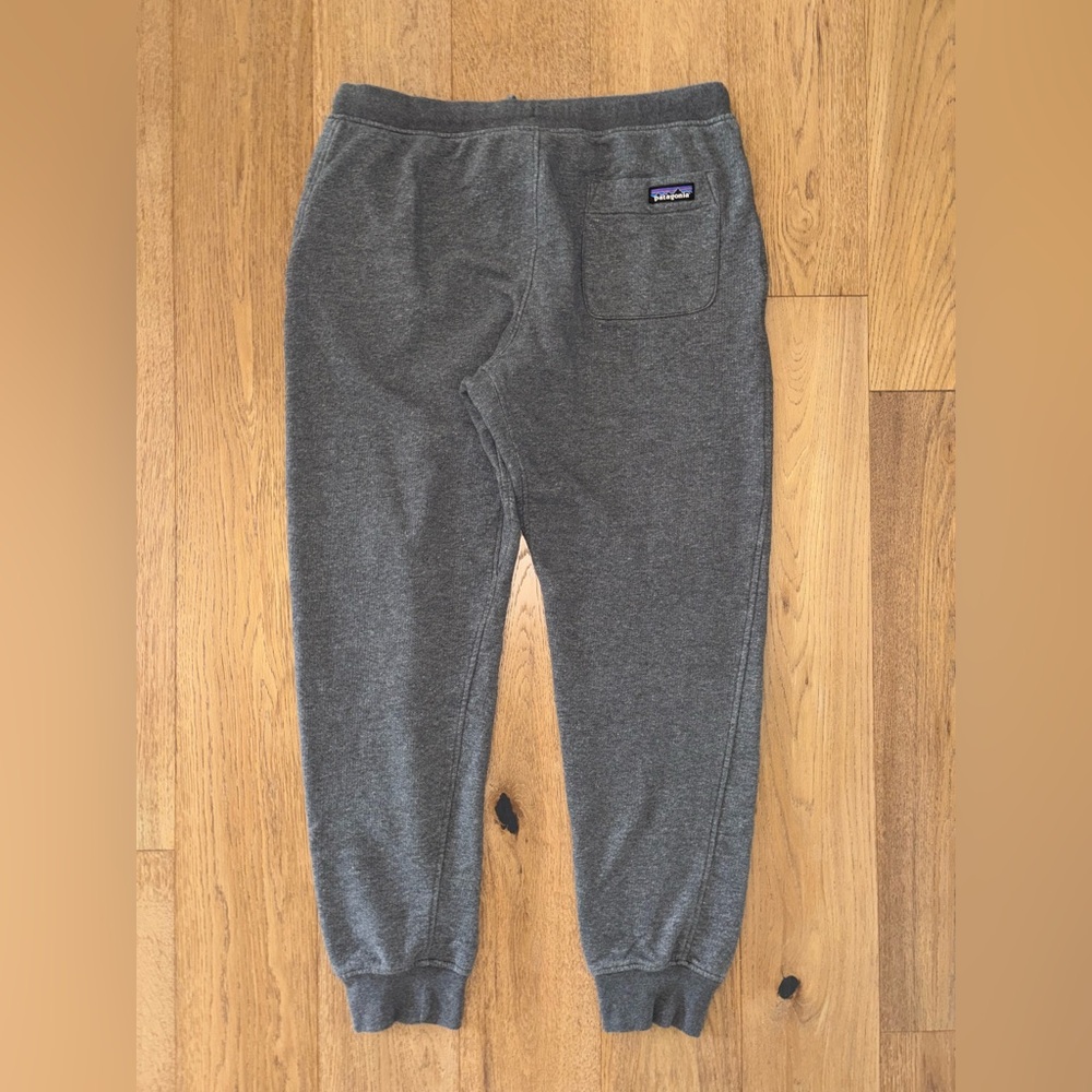 Patagonia Men’s Sweatpants Large Gray Drawstring Zip Pocket Organic Cotton - Picture 3 of 7